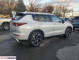 Mitsubishi Outlander 2023 2