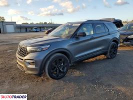Ford Explorer 2022 2