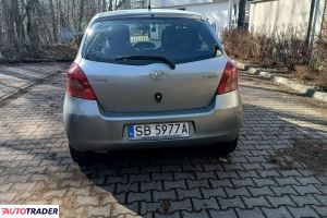 Toyota Yaris 2008 1.0 69 KM