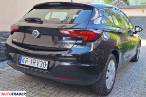 Opel Astra 2019 1.6 110 KM