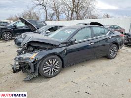 Nissan Altima 2025 2