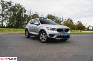 Volvo XC40 2018 1.5 154 KM