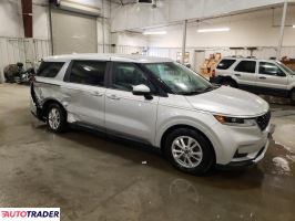 Kia Carnival 2022 3