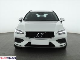 Volvo V60 2019 2.0 187 KM