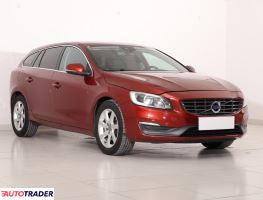Volvo V60 2015 2.0 178 KM