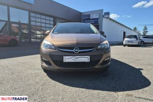 Opel Astra 2016 1.4 140 KM
