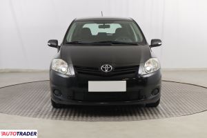 Toyota Auris 2013 1.3 97 KM Toyota Auris 2013 1.3 97 KM