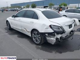 Mercedes 300 2019 2