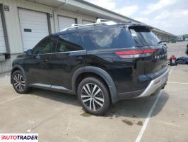 Nissan Pathfinder 2023 3