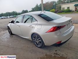 Lexus IS 2020 2