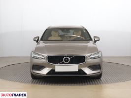 Volvo V60 2019 2.0 147 KM