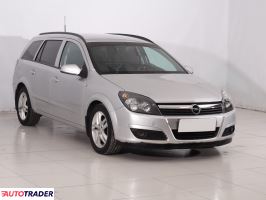 Opel Astra - zobacz ofertę