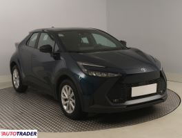 Toyota C-HR 2024 1.8 138 KM