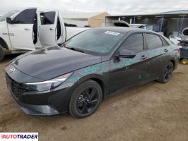 Hyundai Elantra - zobacz ofertę