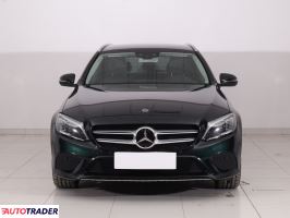 Mercedes C-klasa 2019 2.0 191 KM