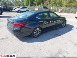 Nissan Altima 2025 2