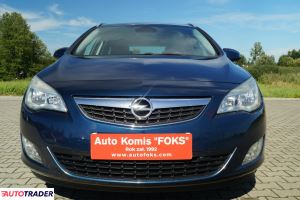 Opel Astra 2011 1.7 125 KM