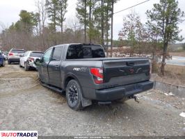 Nissan Titan 2021 5