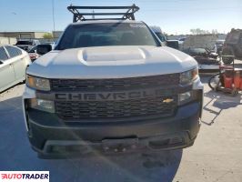 Chevrolet Silverado 2020 4