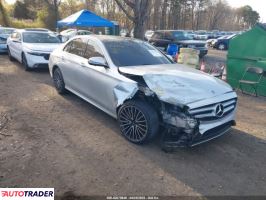 Mercedes 300 2019 2