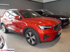 Volvo XC40 2022 1.5 129 KM