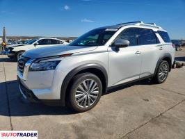 Nissan Pathfinder 2024 3