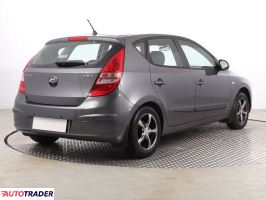 Hyundai i30 2010 1.4 107 KM