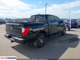 Nissan Titan 2022 5