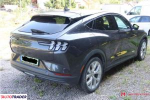 Ford Mustang 2021 269 KM