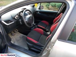 Peugeot 207 2009 1.4 95 KM Peugeot 207 2009 1.4 95 KM