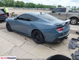 Ford Mustang 2026 5