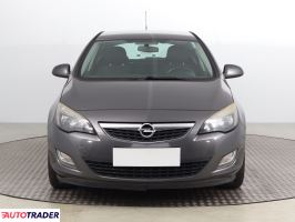 Opel Astra 2012 1.6 113 KM Opel Astra 2012 1.6 113 KM