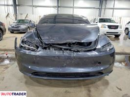 Tesla Model 3 2025