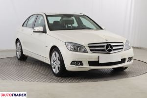 Mercedes C-klasa 2010 1.8 181 KM
