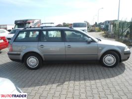 Volkswagen Passat 2003 1.9 130 KM