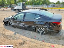 Nissan Altima 2025 2