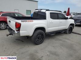 Toyota Tacoma 2019 3