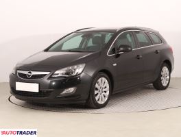 Opel Astra 2011 1.6 177 KM