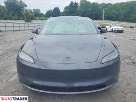 Tesla Model 3 2026
