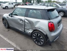 Austin Mini 2024 2