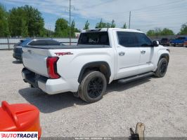 Toyota Tundra 2022 3