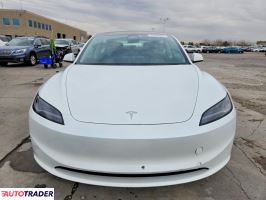Tesla Model 3 2025