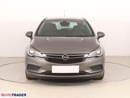 Opel Astra 2017 1.4 123 KM