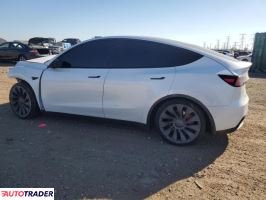 Tesla Model Y 2020
