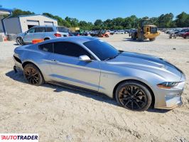 Ford Mustang 2022 5