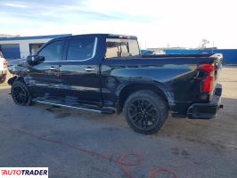 Chevrolet Silverado 2022 3