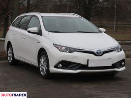 Toyota Auris 2015 1.8 134 KM