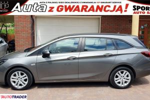 Opel Astra 2019 1.4 125 KM