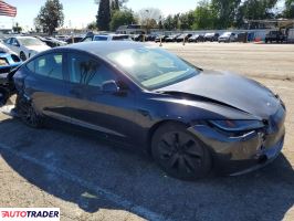 Tesla Model 3 2024