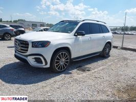 Mercedes GL 2025 3